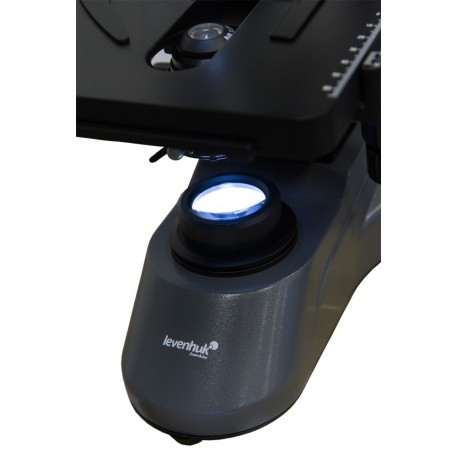 Microscop monocular Levenhuk 700M