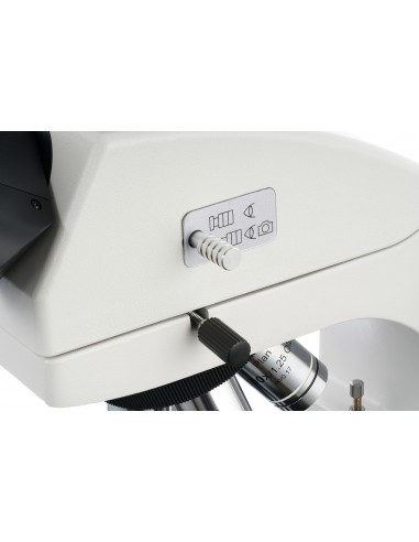 Microscop Levenhuk MED D40T LCD Digital Trinocular