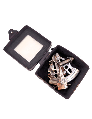 Sextant din alama in cutie din piele – ST003